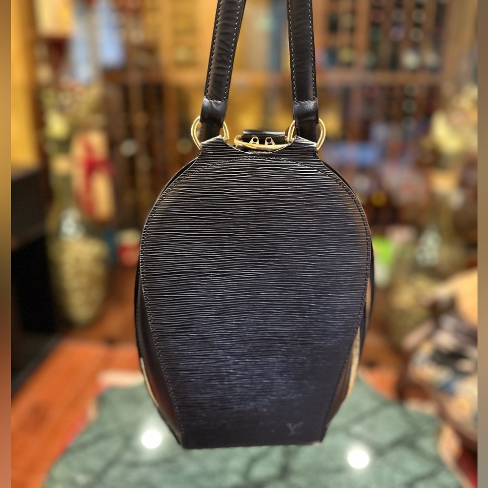 LOUIS VUITTON Mabillon Backpack Bag Epi Leather Black